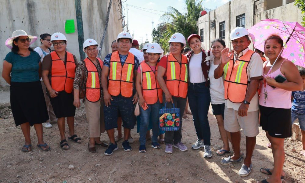 Ana Patricia Peralta Supervisa Junto Con Vecinos Trabajos En Las